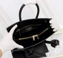 Picture of Saint Laurent Handbags _SKUfw167172040fw